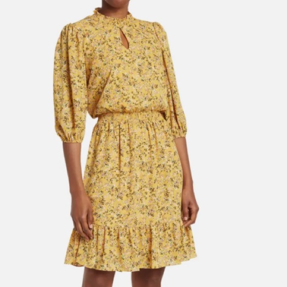 Nanette Lepore Dresses & Skirts - NANETTE NANETTE LEPORE FLORAL 3/4 SLEEVE KEYHOLE SMOCKED MIDI DRESS